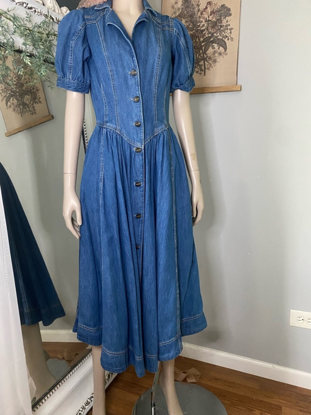 PIlcro Anthropologie Denim Button-Front puff sleeve basque Midi Dress